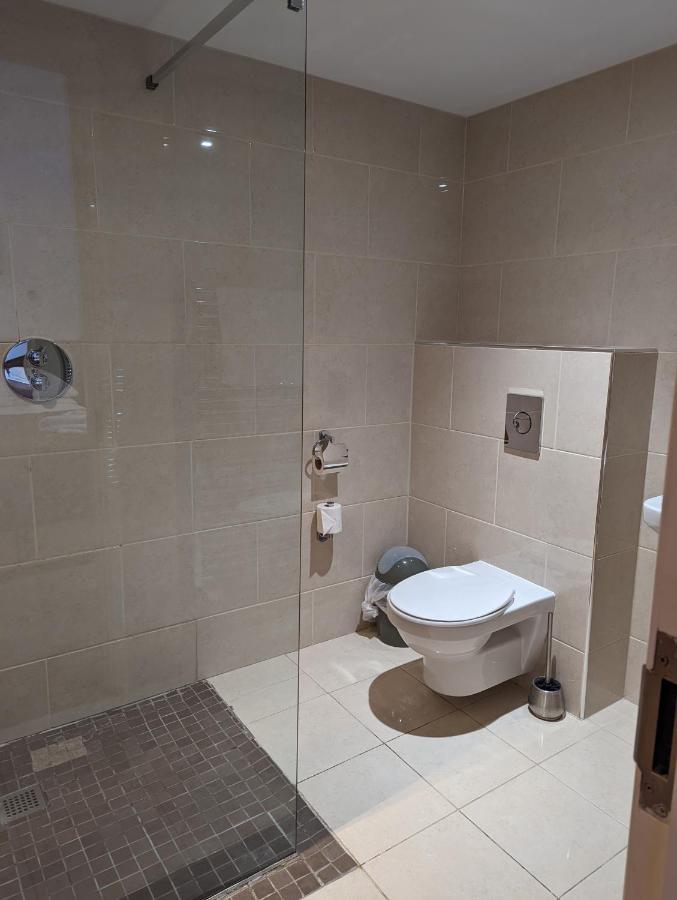 Barley Sheaf, Old Bridge Street En Suite Rooms, Room Only Truro Ngoại thất bức ảnh