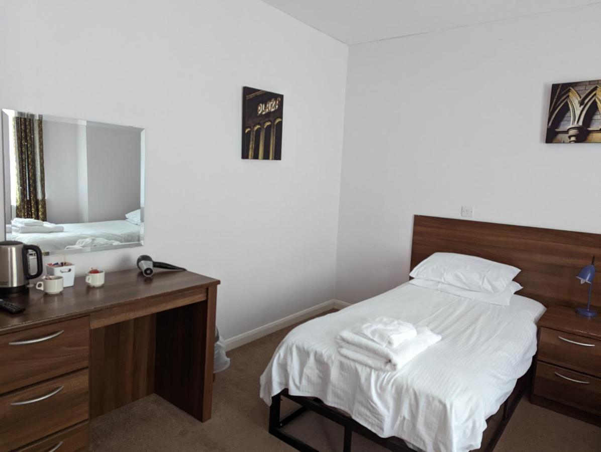 Barley Sheaf, Old Bridge Street En Suite Rooms, Room Only Truro Ngoại thất bức ảnh
